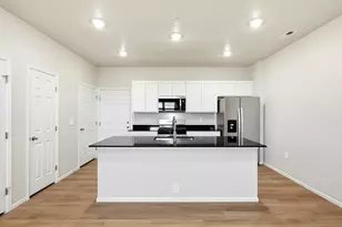 1596 Riverplace Dr, Windsor, CO 80550 - Photo 6