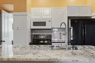 3306 W Colorado Ave, Colorado Springs, CO 80904 - Photo 10