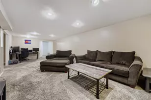 8906 Oakwood St, Westminster, CO 80031 - Photo 14