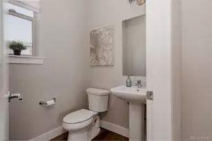 8952 E 47th Ave, Denver, CO 80238 - Photo 18