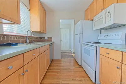 2501 Quebec Street, Denver, CO 80207 - Photo 8