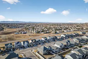 4504 N Picadilly Ct, Aurora, CO 80019 - Photo 48