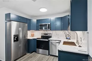 580 S Clinton St, Denver, CO 80247 - Photo 8