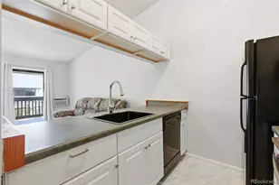 532 Oakwood Dr, Castle Rock, CO 80104 - Photo 8