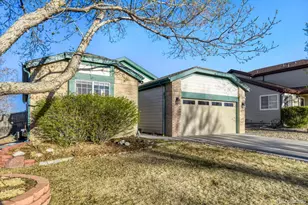 4782 S Danube Cir, Aurora, CO 80015 - Photo 2