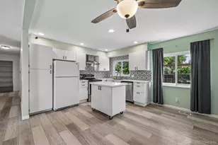 2003 S Idalia St, Aurora, CO 80013 - Photo 6