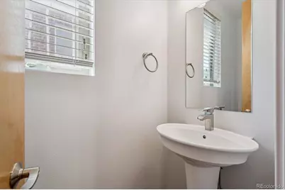 2157 S Logan Street, Denver, CO 80210 - Photo 10