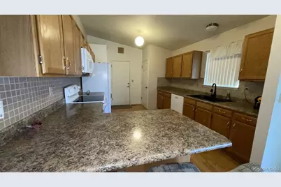 2636 Patriot Heights, Colorado Springs, CO 80904 - Photo 4