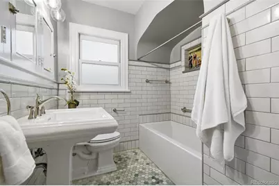 2820 Clermont Street, Denver, CO 80207 - Photo 4