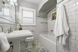 2820 Clermont St, Denver, CO 80207 - Photo 4