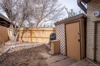 4617 W Ponds Circle, Littleton, CO 80123 - Photo 26