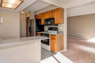 4554 Lamplighter Cir, Colorado Springs, CO 80916 - Photo 4