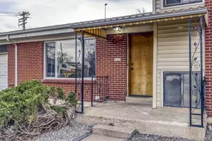 2331 Zion St, Aurora, CO 80011 - Photo 2