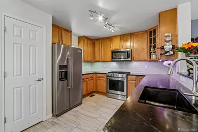 7544 S Quatar Way, Aurora, CO 80016 - Photo 8