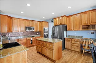 5795 S Danube Cir, Aurora, CO 80015 - Photo 10