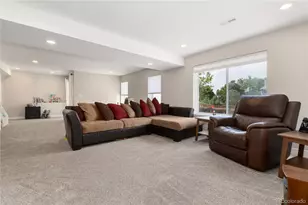 9561 Brentford Dr, Littleton, CO 80130 - Photo 36
