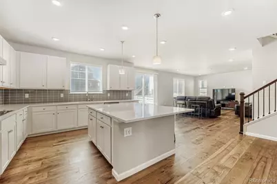 27942 E Glasgow Place, Aurora, CO 80016 - Photo 14