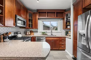 2645 Cherry St, Denver, CO 80207 - Photo 14
