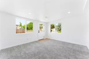 50 S Yukon St, Lakewood, CO 80226 - Photo 32