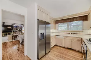 6018 E Briarwood Cir, Englewood, CO 80112 - Photo 6