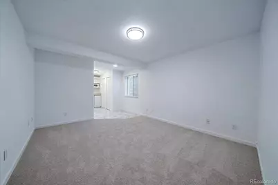 6048 S Walden Court, Aurora, CO 80016 - Photo 32
