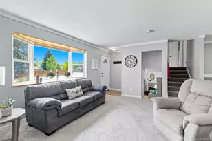 501 Locust Grove Dr, Fort Collins, CO 80521 - Photo 4