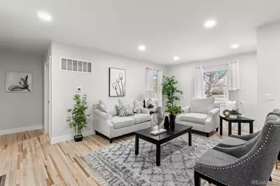 2655 Monaco Parkway, Denver, CO 80207 - Photo 4