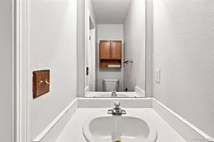 1334 S Idalia St, Aurora, CO 80017 - Photo 12