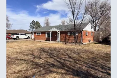 129 Del Mar Circle, Aurora, CO 80011 - Photo 2