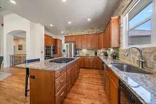 7418 Cameron Dr, Larkspur, CO 80118 - Photo 16