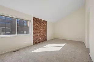 929 N Washington St, Denver, CO 80203 - Photo 16