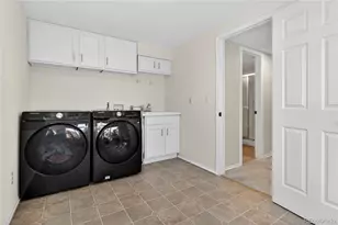 9719 Burberry Way, Highlands Ranch, CO 80129 - Photo 28