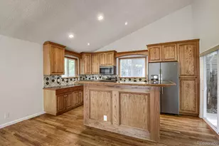 17483 E Temple Dr, Aurora, CO 80015 - Photo 4