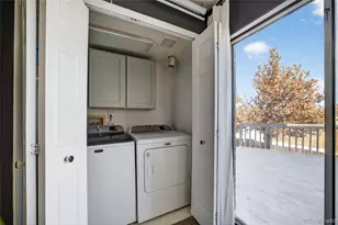 4252 S Ireland Ct, Aurora, CO 80013 - Photo 28