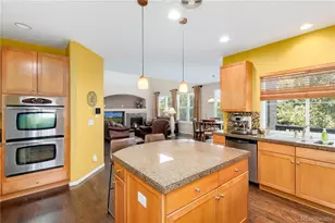 5205 S Haleyville Way, Aurora, CO 80016 - Photo 10