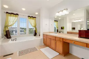 5205 S Haleyville Way, Aurora, CO 80016 - Photo 26