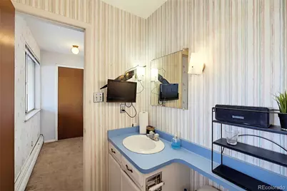 460 Oswego Court, Aurora, CO 80010 - Photo 22