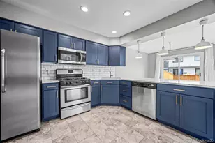 6310 S Harrison Way, Centennial, CO 80121 - Photo 16