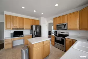 12503 Locust Way, Thornton, CO 80602 - Photo 14