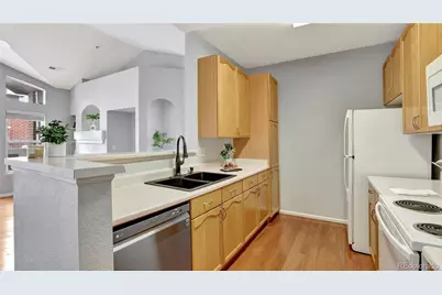 14241 E 1st Drive #308, Aurora, CO 80011 - Photo 2