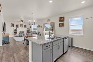 211 Fox St, Bennett, CO 80102 - Photo 12