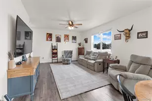 211 Fox St, Bennett, CO 80102 - Photo 8