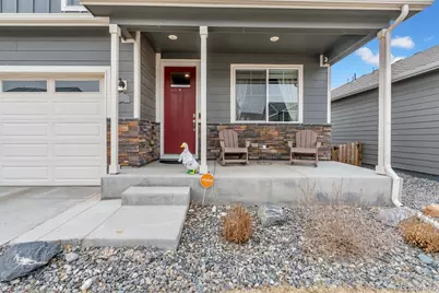 211 Fox Street, Bennett, CO 80102 - Photo 2