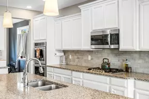 11732 Ouray Ct, Commerce City, CO 80022 - Photo 6