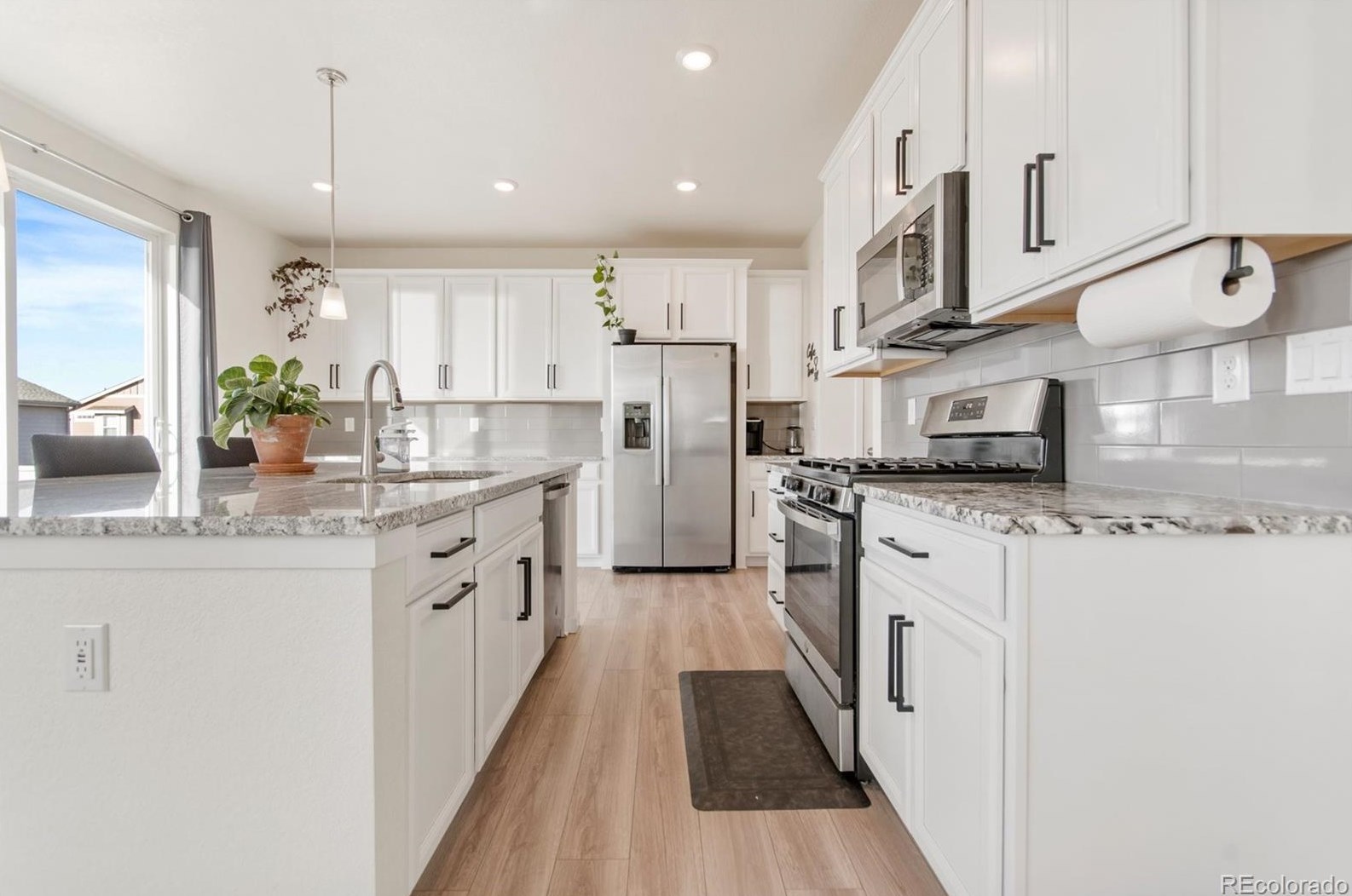 9403 Sedalia St, Denver CO  80022-8854 exterior