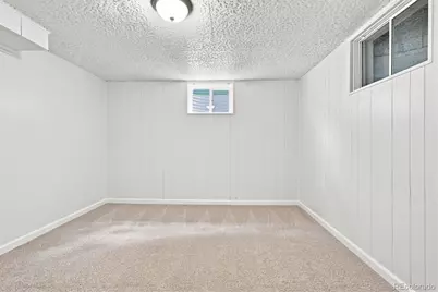 1760 W 55th Avenue, Denver, CO 80221 - Photo 32