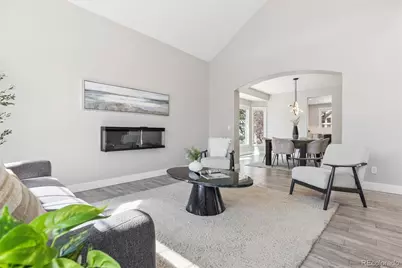 19221 E Maplewood Place, Aurora, CO 80016 - Photo 8