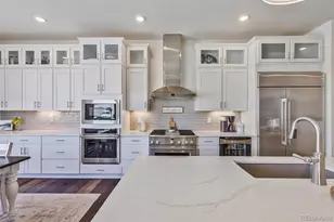 7977 Gore Creek Ln, Littleton, CO 80125 - Photo 4