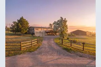 809 Buffalo Trail, Elizabeth, CO 80107 - Photo 2