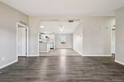 7041 Ash Court, Commerce City, CO 80022 - Photo 12